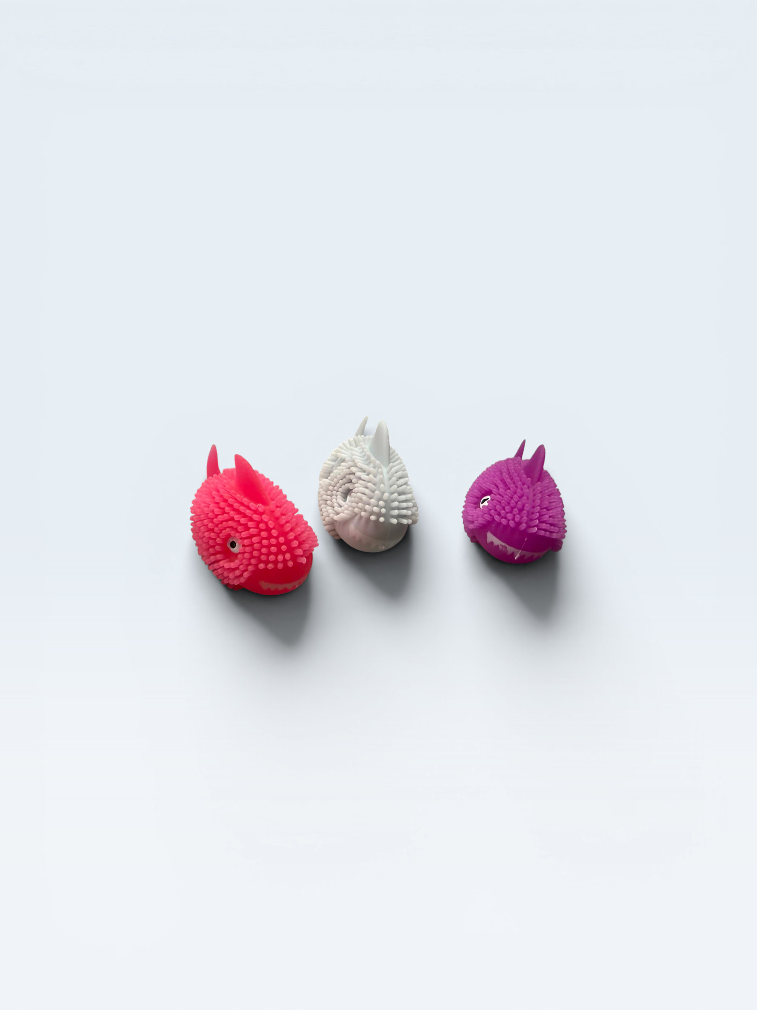 3 MINI SHARKS